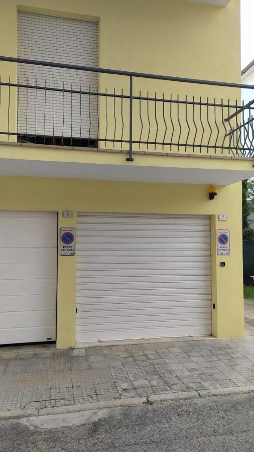 Appartamento Marcella A Due Passi Dal Mare Marcelli Exteriör bild